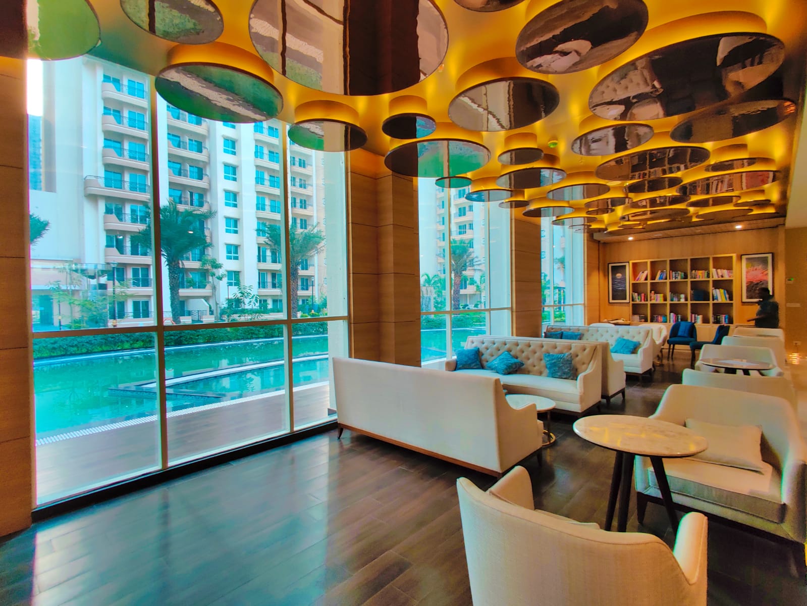 Club-area-indoor2